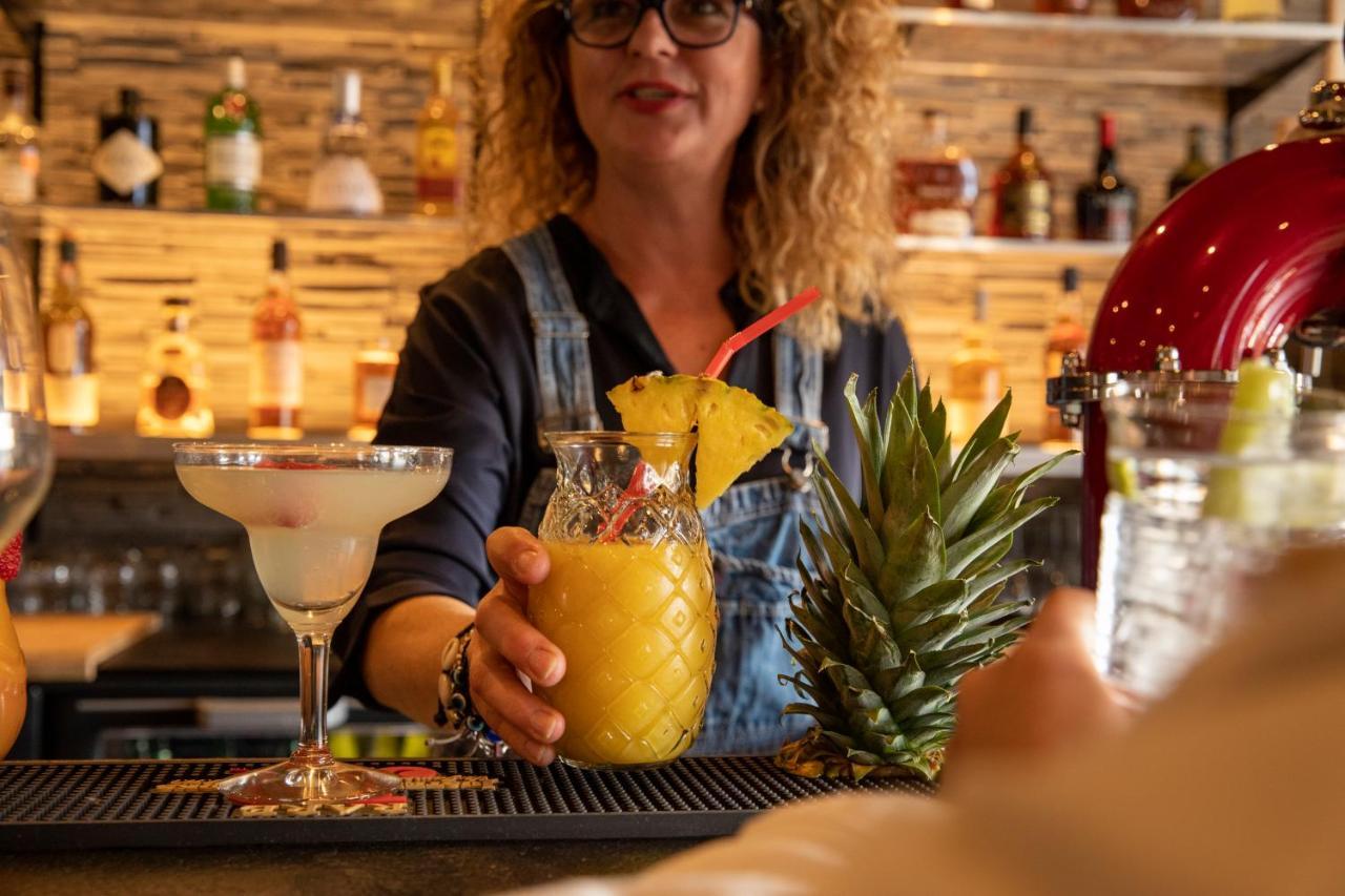 Cocoon Inn 屈克 外观 照片